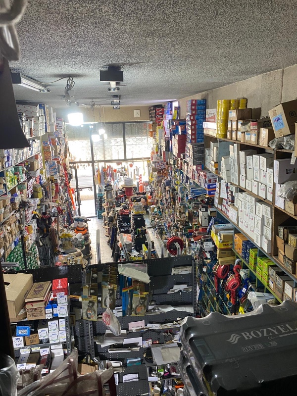 DijitalEmlak’tan Kent Meydanına yakın Uluyol Caddesinde Satılık 80 m2 Kıymetli Dükkan. 