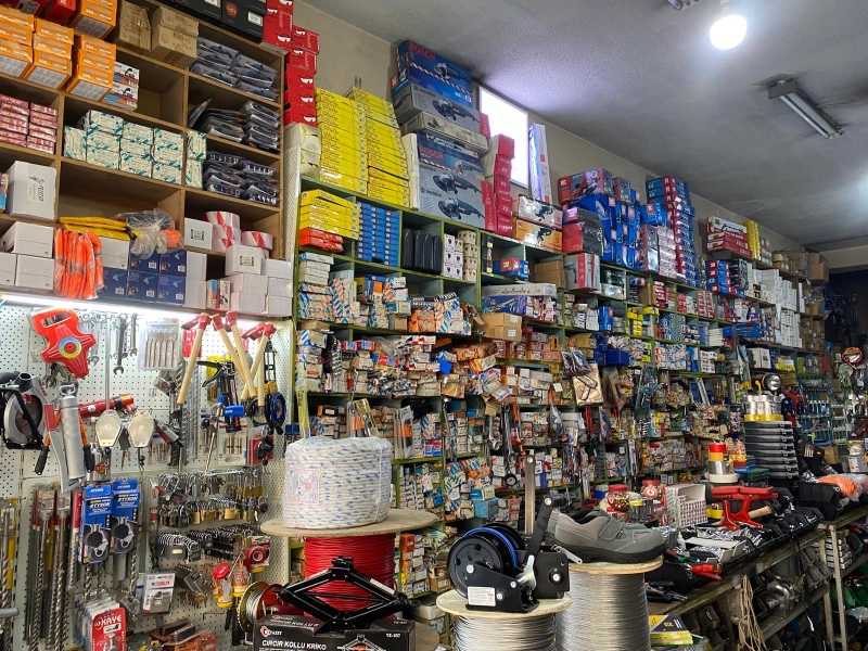 DijitalEmlak’tan Kent Meydanına yakın Uluyol Caddesinde Satılık 80 m2 Kıymetli Dükkan. 