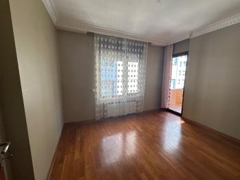 FENERYOLU’NDA MÜKEMMEL KONUMDA KİRALIK EBV. BANYOLU 3+1