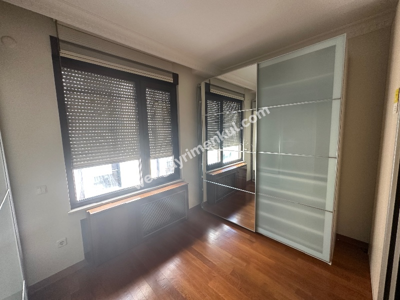 FENERYOLU’NDA MÜKEMMEL KONUMDA KİRALIK EBV. BANYOLU 3+1