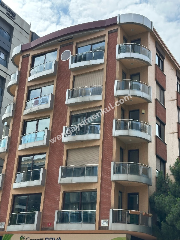 FENERYOLU’NDA MÜKEMMEL KONUMDA KİRALIK EBV. BANYOLU 3+1