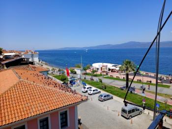 EMLAK HABERCİSİ 'NDEN MUDANYA HALİTPAŞA'DA SAHİLDE ÖN SIRADA PANORAMİK DENİZ MANZARALI 2+1 