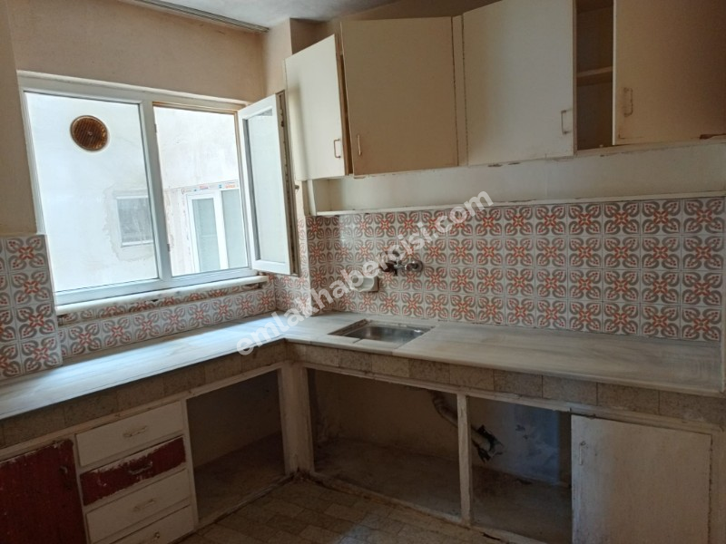 EMLAK HABERCİSİ 'NDEN MUDANYA HALİTPAŞA'DA SAHİLDE ÖN SIRADA PANORAMİK DENİZ MANZARALI 2+1 