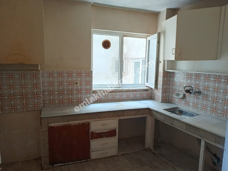 EMLAK HABERCİSİ 'NDEN MUDANYA HALİTPAŞA'DA SAHİLDE ÖN SIRADA PANORAMİK DENİZ MANZARALI 2+1 