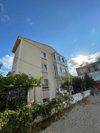 AFYON ÜÇOK EMLAKTAN EŞREFPAŞA MAH SATILIK 2+1 DAİRE