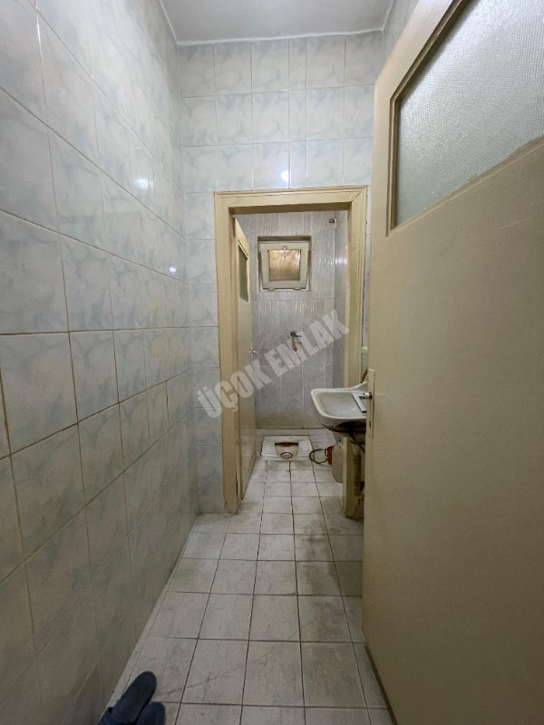 AFYON ÜÇOK EMLAKTAN FATİH MAH SATILIK 325M² ARSA ÜZERİNDE 3+1 MÜSTAKİL EV