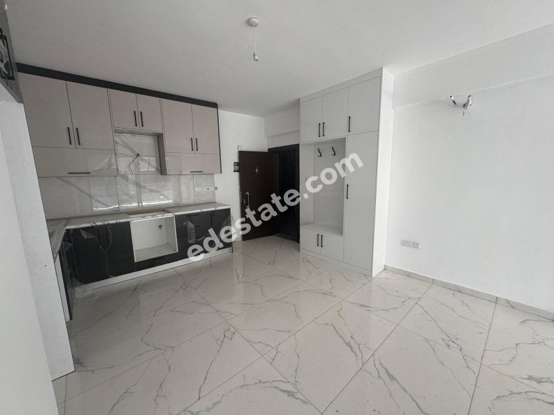 Lefkoşa Küçük Kaymaklı'da Türk Koçanlı Satılık 2+1 YENİ Daire