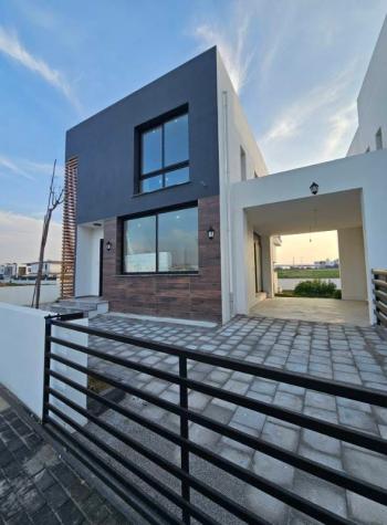 HAMİTKÖY SATILIK 3+1 KÖŞE VİLLA