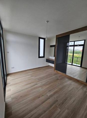 HAMİTKÖY SATILIK 3+1 KÖŞE VİLLA