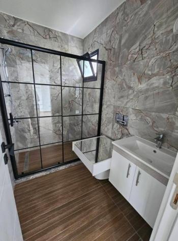 HAMİTKÖY SATILIK 3+1 KÖŞE VİLLA
