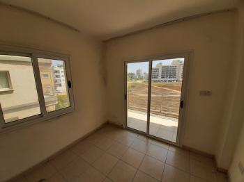 MAĞUSA MERKEZDE SATILIK 3+1 ARAKAT APT. DAİRESİ