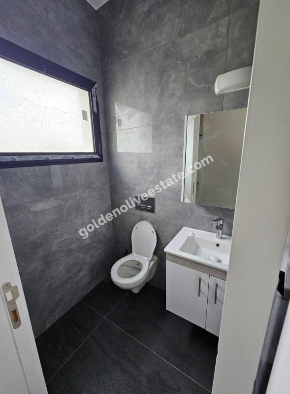 HAMİTKÖY SATILIK 3+1 KÖŞE VİLLA