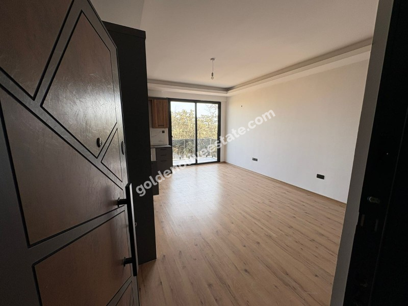 MAĞUSA ÇANAKKALEDE SATILIK 2+1DAİRE