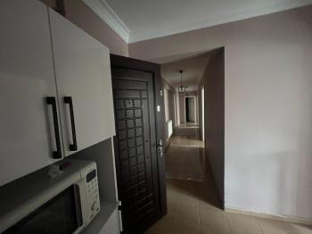 EMLAK HABERCİSİ' NDEN GÜZELYALI TAM MERKEZDE İDO'YA SAHİLE 100 ADIM SATILIK ARA KAT  3+1 DAİRE