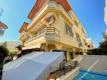 Didim Altınkuma 700 Metre Mesafede Satılık Villa