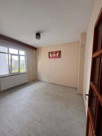 KUMBURGAZ 2+1 BOŞ KİRALIK DAİRE 