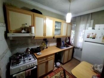Yeşilyurt Merkezinde Satılık 2 +1 Daire 