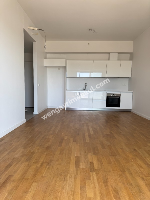 BOŞ DAİRE AND PASTEL’DE HEMEN TAŞININ SABİHA GÖKÇEN HAVALİMANI METROSUNA  ÇOK YAKIN