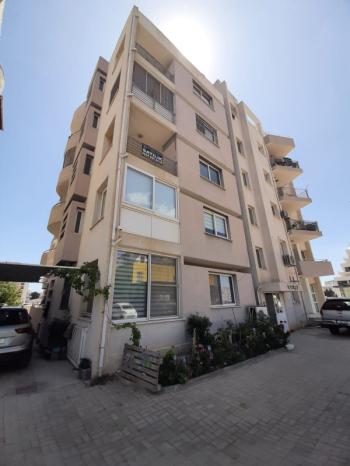 MAĞUSA MERKEZDE SATILIK 3+1 ARAKAT APT. DAİRESİ