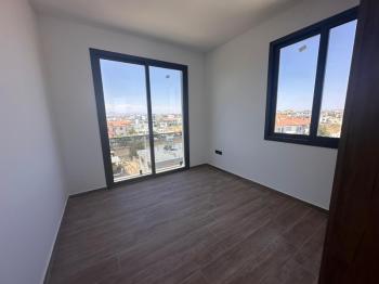LEFKOŞA GÖNYELİ BÖLGESİNDE SATILIK  YENİ SIFIR TÜRK MALI  PENTHOUSE DAİRE 
