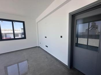 LEFKOŞA GÖNYELİ BÖLGESİNDE SATILIK  YENİ SIFIR TÜRK MALI  PENTHOUSE DAİRE 