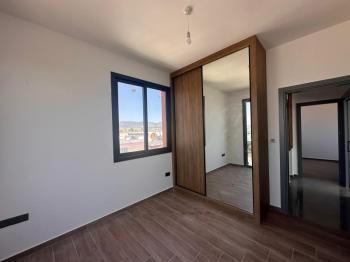 LEFKOŞA GÖNYELİ BÖLGESİNDE SATILIK  YENİ SIFIR TÜRK MALI  PENTHOUSE DAİRE 
