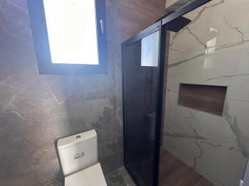 LEFKOŞA GÖNYELİ BÖLGESİNDE SATILIK  YENİ SIFIR TÜRK MALI  PENTHOUSE DAİRE 