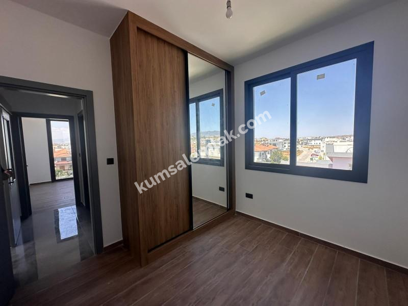 LEFKOŞA GÖNYELİ BÖLGESİNDE SATILIK  YENİ SIFIR TÜRK MALI  PENTHOUSE DAİRE 