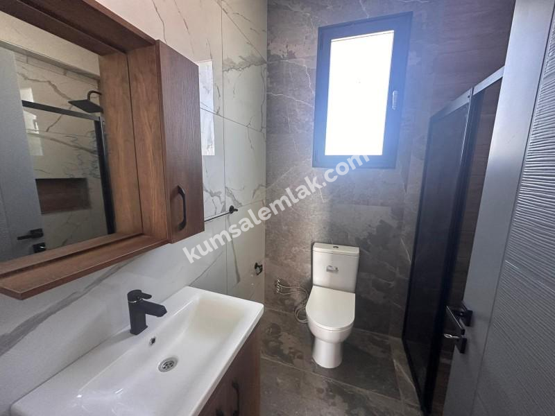 LEFKOŞA GÖNYELİ BÖLGESİNDE SATILIK  YENİ SIFIR TÜRK MALI  PENTHOUSE DAİRE 