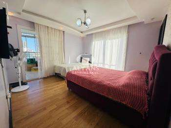 ALYANS'TAN MERKEZİ KONUMDA TEK BLOK OTOPARKLI GENİŞ 3+1