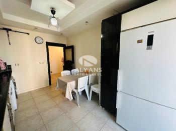 ALYANS'TAN MERKEZİ KONUMDA TEK BLOK OTOPARKLI GENİŞ 3+1