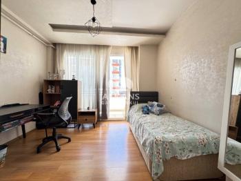 ALYANS'TAN VATAN CADDESİ ÜZERİNDE GENEL İSKANLI LÜKS GENİŞ 3+1