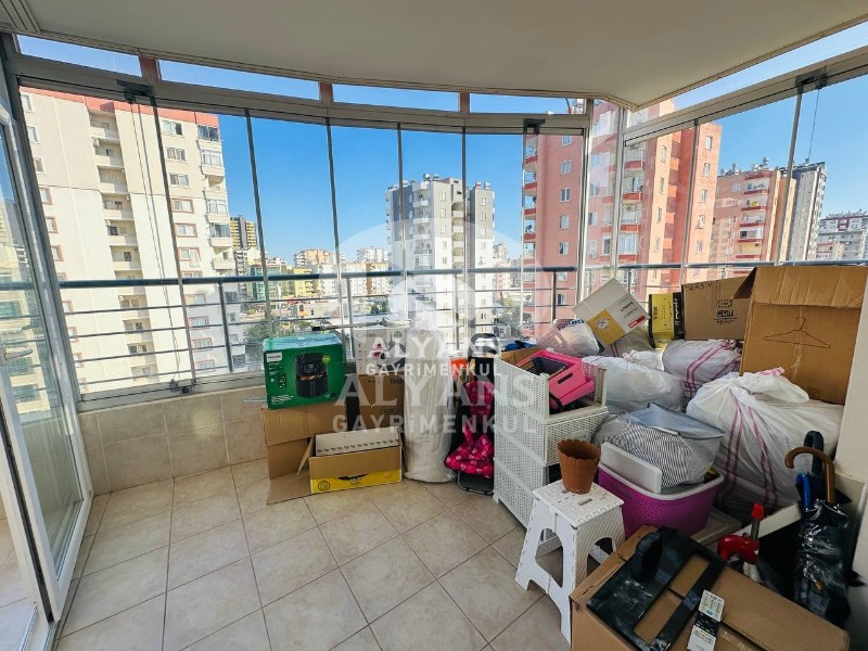 ALYANS'TAN MERKEZİ KONUMDA TEK BLOK OTOPARKLI GENİŞ 3+1