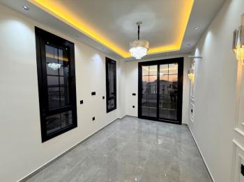Didim'de 300 Metre Arsa Üzerinde Satılık 4+1 Villa