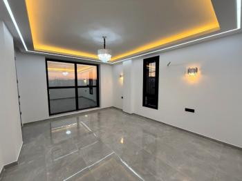 Didim'de 300 Metre Arsa Üzerinde Satılık 4+1 Villa