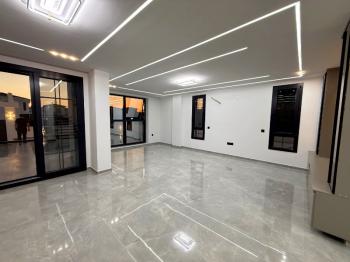 Didim'de 300 Metre Arsa Üzerinde Satılık 4+1 Villa