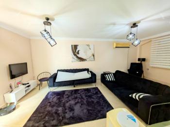 Didim Özgür Deniz Sitesi'nde Denize Yakın Satılık Havuzlu Villa