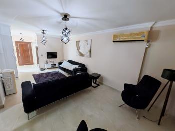 Didim Özgür Deniz Sitesi'nde Denize Yakın Satılık Havuzlu Villa
