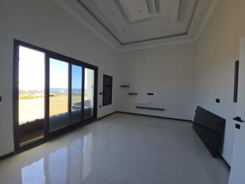 Altınkum da Havuzlu Site İçerisinde Satılık 3+1 Yazlık Villa