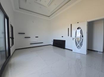 Altınkum da Havuzlu Site İçerisinde Satılık 3+1 Yazlık Villa