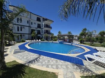 Altınkum da Havuzlu Site İçerisinde Satılık 3+1 Yazlık Villa