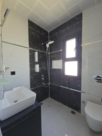 Altınkum da Havuzlu Site İçerisinde Satılık 3+1 Yazlık Villa