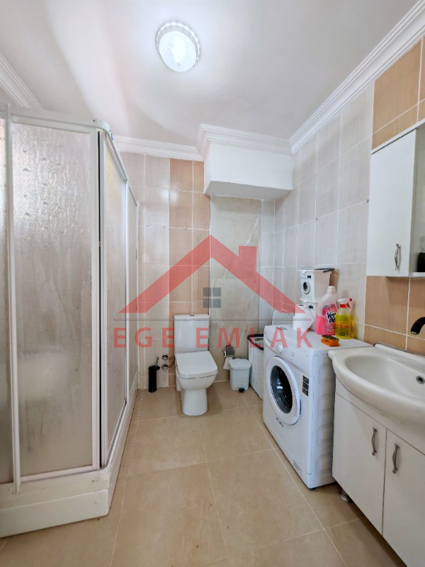 Didim Özgür Deniz Sitesi'nde Denize Yakın Satılık Havuzlu Villa