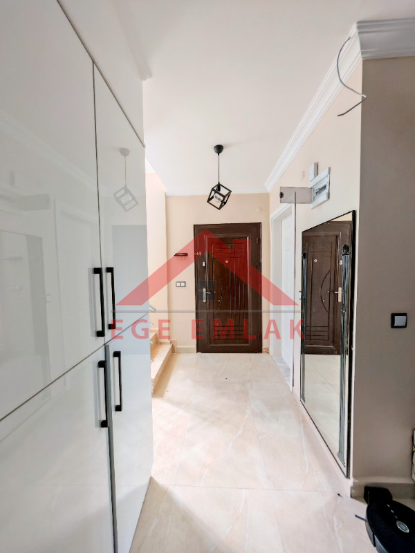Didim Özgür Deniz Sitesi'nde Denize Yakın Satılık Havuzlu Villa