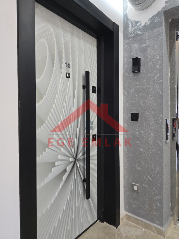 Altınkum da Havuzlu Site İçerisinde Satılık 3+1 Yazlık Villa