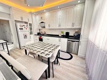 GÜVENAY – ÇORUM KEVSER CAMİİ CİVARI SATILIK LÜKS 3+1 DAİRE