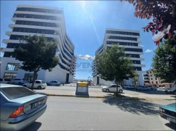 Güvenay - Çorum Uzay Tuzcu Residence 736 M² Kiralık Dükkan