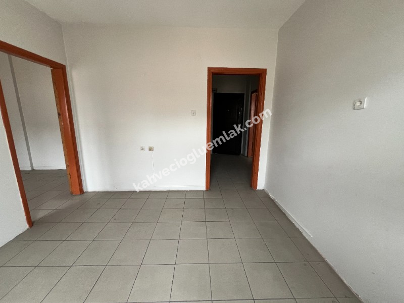 KAHVECİOĞLU EMLAK'DAN BANKALAR CAD KİRALIK BÜRO