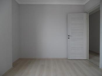SİLİVRİ DEĞİRMENKÖYDE SATILIK ARA KAT 2+1 DAİRE 