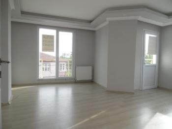 SİLİVRİ DEĞİRMENKÖYDE SATILIK ARA KAT 2+1 DAİRE 